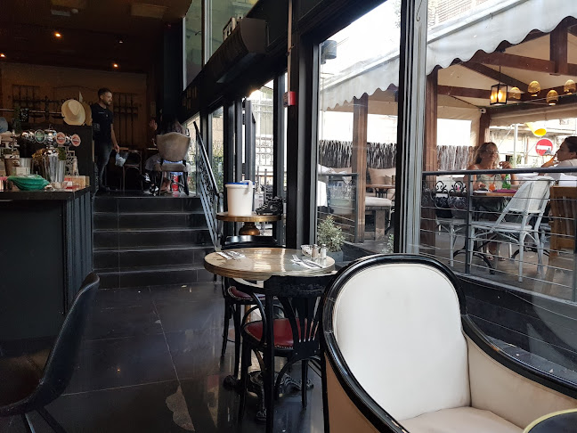 פומפידו - ירושלים