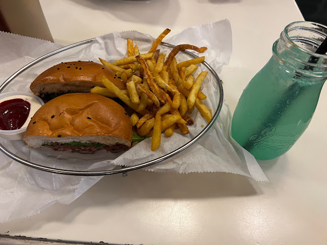 ויטרינה לילינבלום - תל אביב-יפו