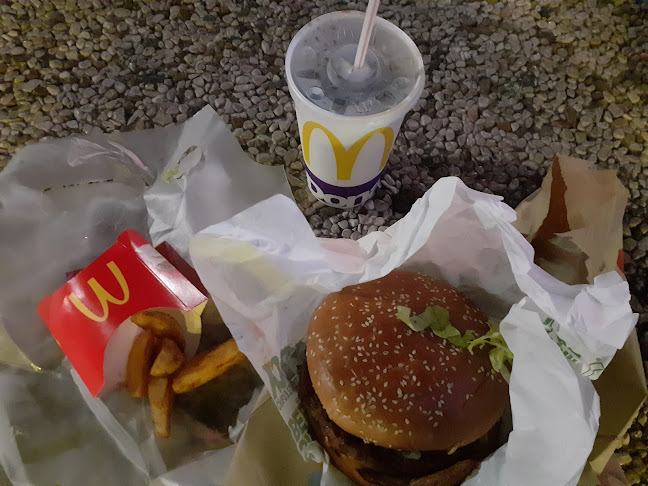 מקדונלד'ס - לונדון מיניסטור, תל אביב - תל אביב-יפו