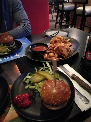 קניון אילון אבא הלל, 301, רמת גן