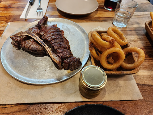 Opinii despre חוות צוק în תל אביב-יפו - הסעדה