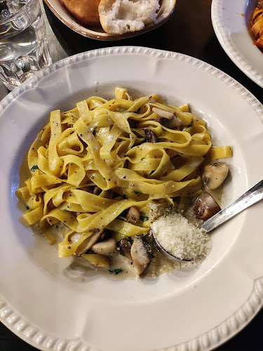 Opinii despre לה קוצ'ינה איטלקיה שכונתית în רמת גן - הסעדה