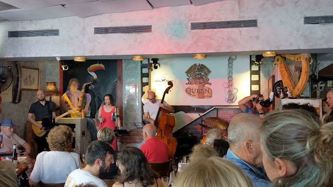 נולה סוקס פאב - הסעדה