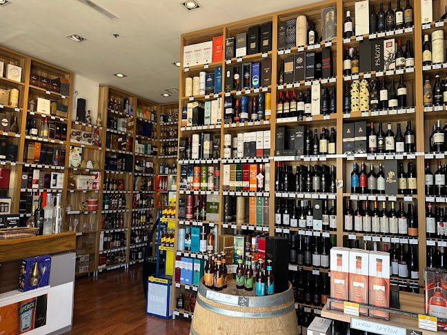 עולם היין - הסעדה