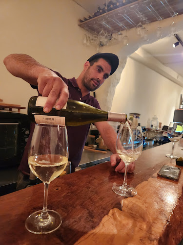 Opinii despre אשכול יין | Eshkol Wine în ירושלים - הסעדה