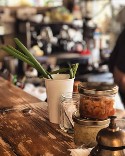 פֹּהקפה - הסעדה