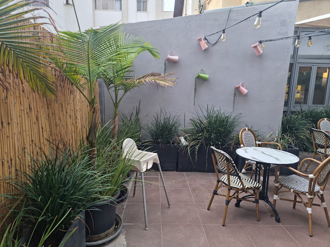 רולדין - הסעדה