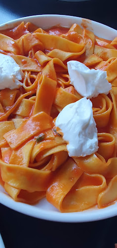 דולצ׳ה - פיצה נאפוליטנית - רעננה