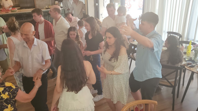 קפה מכבים - הסעדה