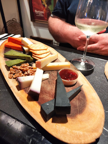 Comentarii opinii despre Rey's