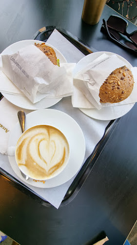 שדרת נווה זמר, סשה ארגוב 28, רעננה