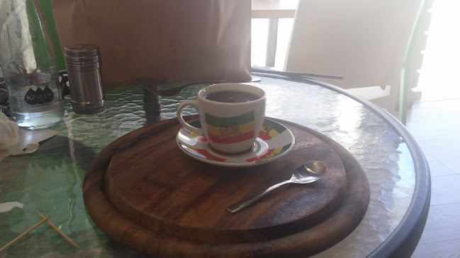 גוג'ו מסעדה אתיופית רחובות - הסעדה