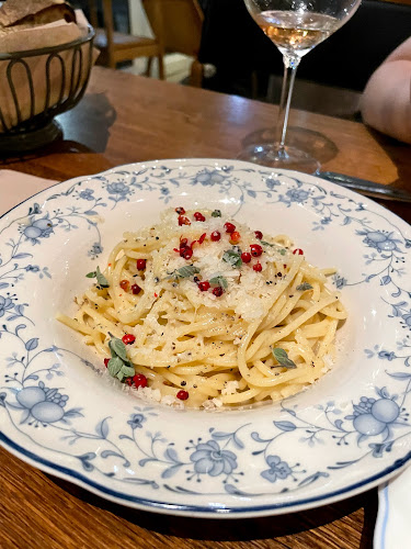 Comentarii opinii despre קפה אסיף Cafe ASIF