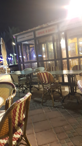 לנדוור - הסעדה