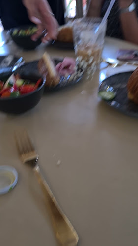 Comentarii opinii despre אורלי סיטבון פטיסרי