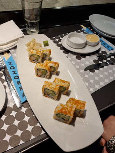 זוזוברה תל אביב - הסעדה