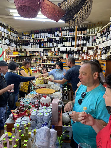 א. סוידאן - הסעדה