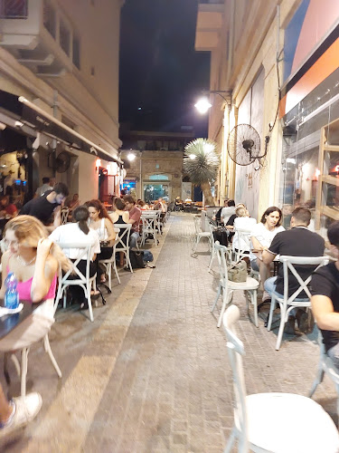 משה אהרון 1, חיפה