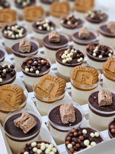 Opinii despre טובה קייקס עוגות, קינוחים ומגשי פירות în חיפה - הסעדה