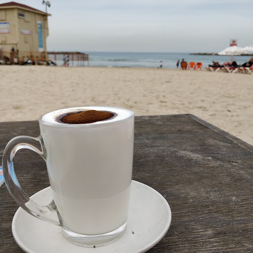 חוף לה מר תל-אביב | La Mer Beach Tel Aviv