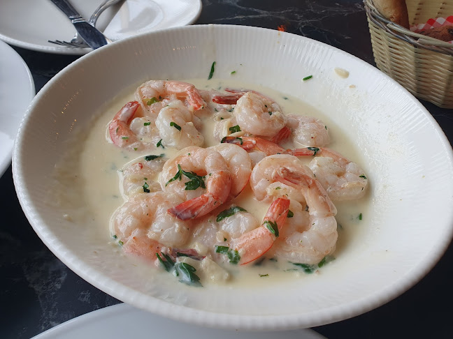 פטרה חוף הקשתות אשדוד - הסעדה