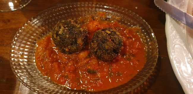 האקליפטוס - הסעדה