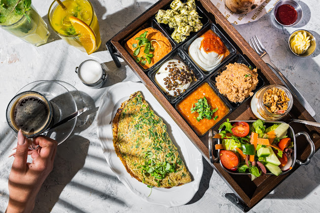 קפה ללוש בראסרי בת ים - Cafe La Lush Bat Yam - הסעדה