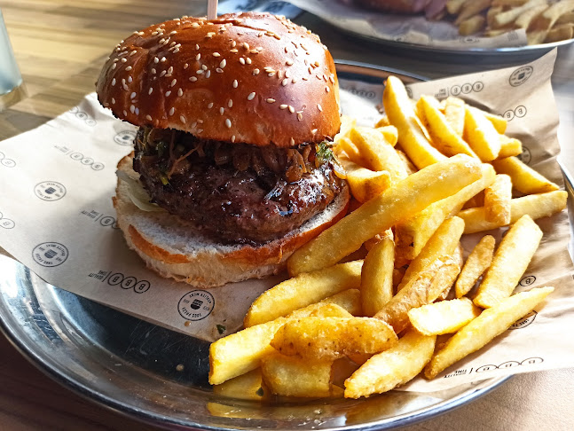 Opinii despre מסעדת BBB יגאל אלון în תל אביב-יפו - הסעדה