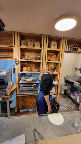 ברדא תלפיות - הסעדה