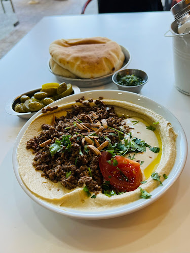 חומוס שוק כפר סבא - כפר סבא