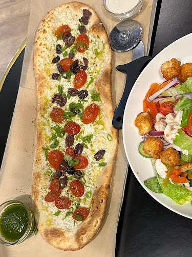 Comentarii opinii despre יין וחברים