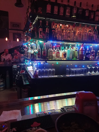 Comentarii opinii despre Eli's Pub-אליס פאב