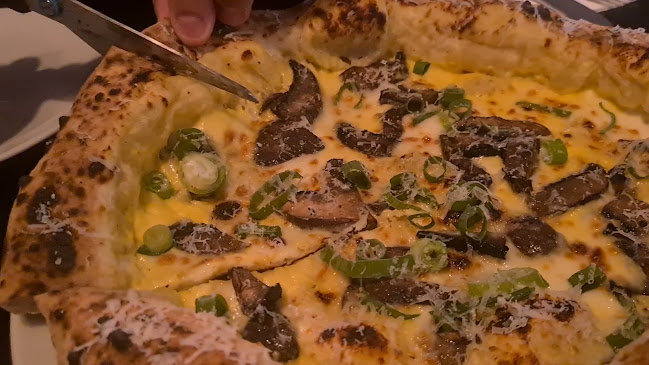 דולצ׳ה - פיצה נאפוליטנית - רעננה