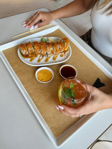 Comentarii opinii despre Mojo San