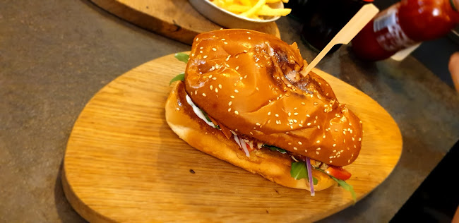 יהושוע, יהושע חנקין 27, עפולה, 1825437