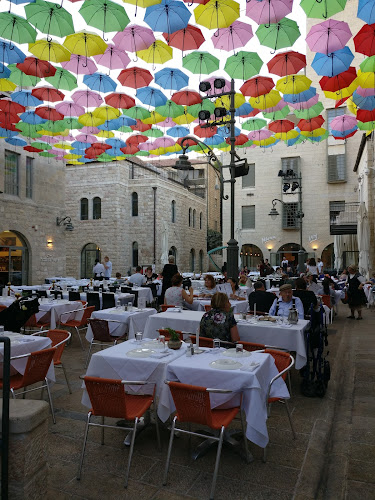 כינור בכיכר Kinor Bakikar - הסעדה