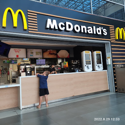 מקדונלד'ס - אלון השרון, משמר השרון