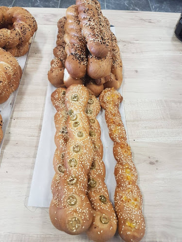 מאפיית המוציא