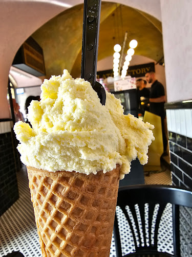 Golda - ירושלים