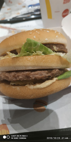 Comentarii opinii despre מקדונלד'ס - צים אורבן ערד