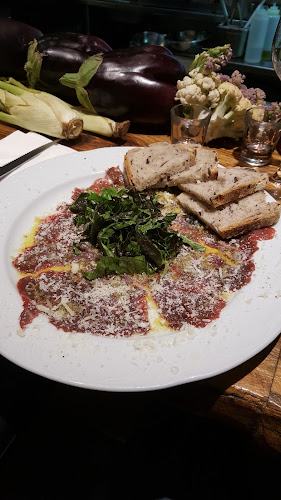 Opinii despre חוות צוק în תל אביב-יפו - הסעדה