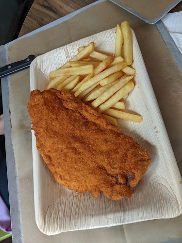 משה פרלוק 5, תל אביב-יפו