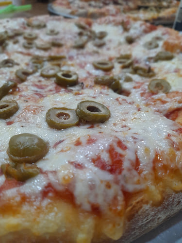 Comentarii opinii despre אמריקן פיצה נשר