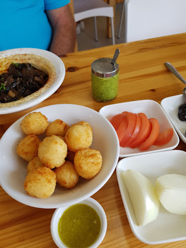 Comentarii opinii despre חומוס אליהו קרית אתא