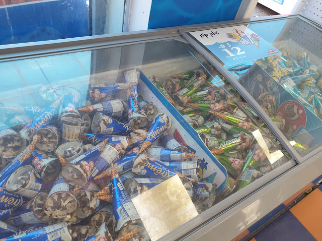 Opinii despre דהן מחסני גלידות ביג קרית גת în קרית גת - הסעדה