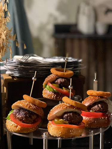 Comentarii opinii despre יוסי שף שולחן שוק - שולחנות שוק