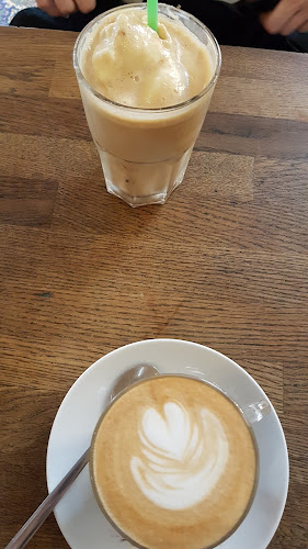 רבי יוחנן 8, תל אביב-יפו