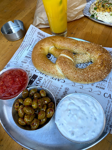 מיין בזאר - הסעדה