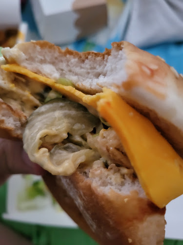 Comentarii opinii despre מקדונלד'ס - קניון אילון - קומת הכניסה