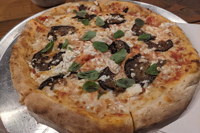 דרך ירושלים, רעננה